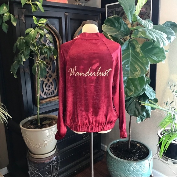 Wanderlust Ruby satin embroidered bomber jacket - Picture 6 of 8